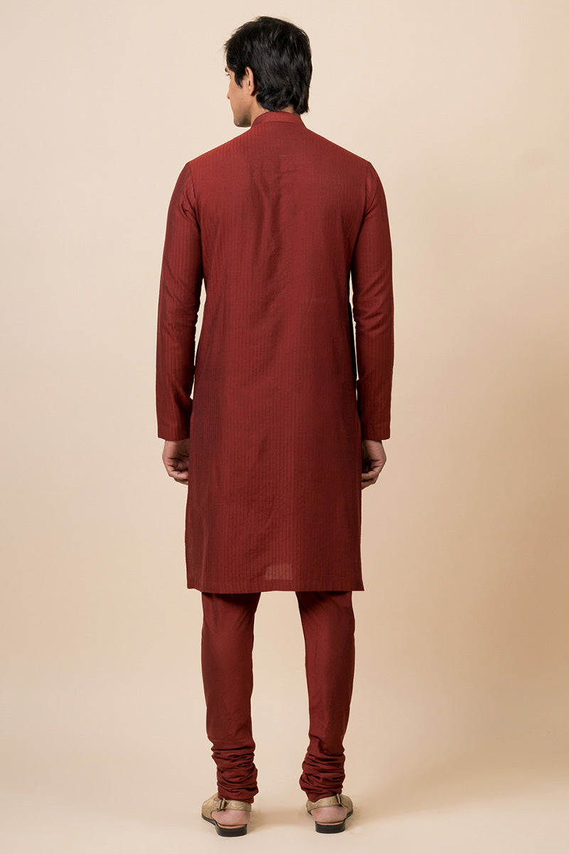 Maroon Kurta Set With Texture Detailing