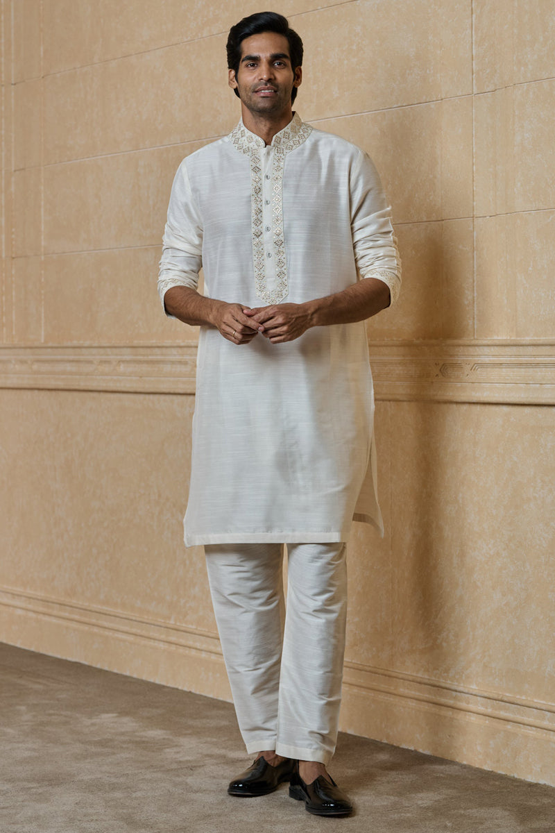 Ivory Kurta Set with Fine Thread And Gota Work