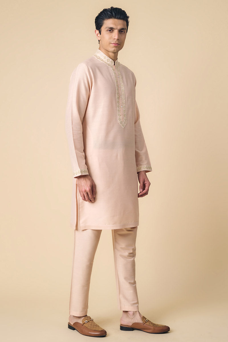 Peach Kurta Set with Fine Thread And Gota Work