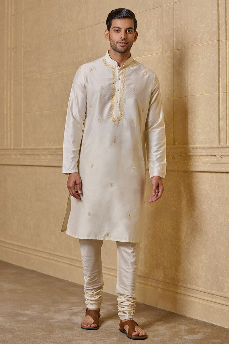 Ivory All Over Resham Embroidered Kurta Set