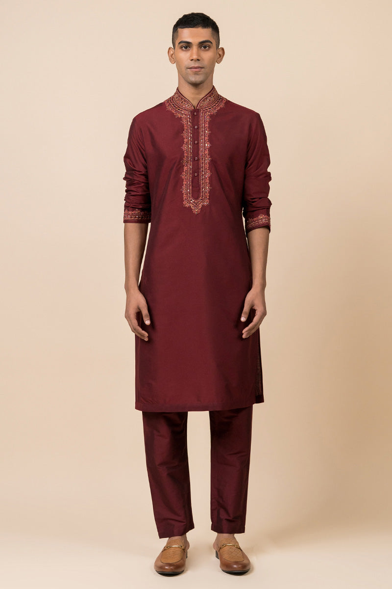 Wine Kurta Set With Embroidered Collar and Placket