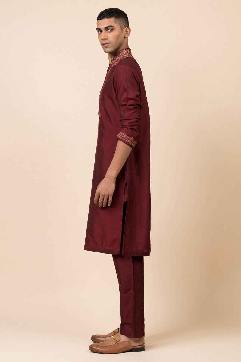 Wine Kurta Set With Embroidered Collar and Placket