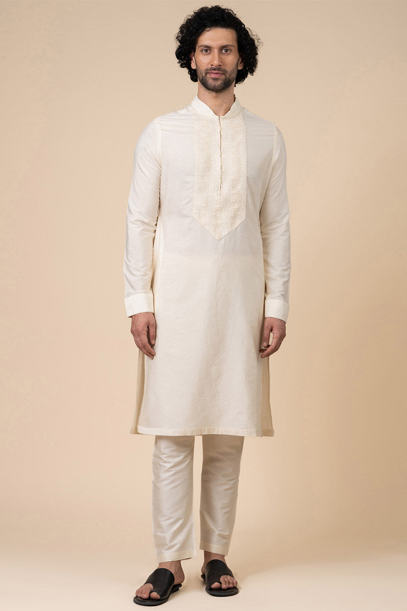 Ivory Kurta Set With Thread Textured Yoke Detailing