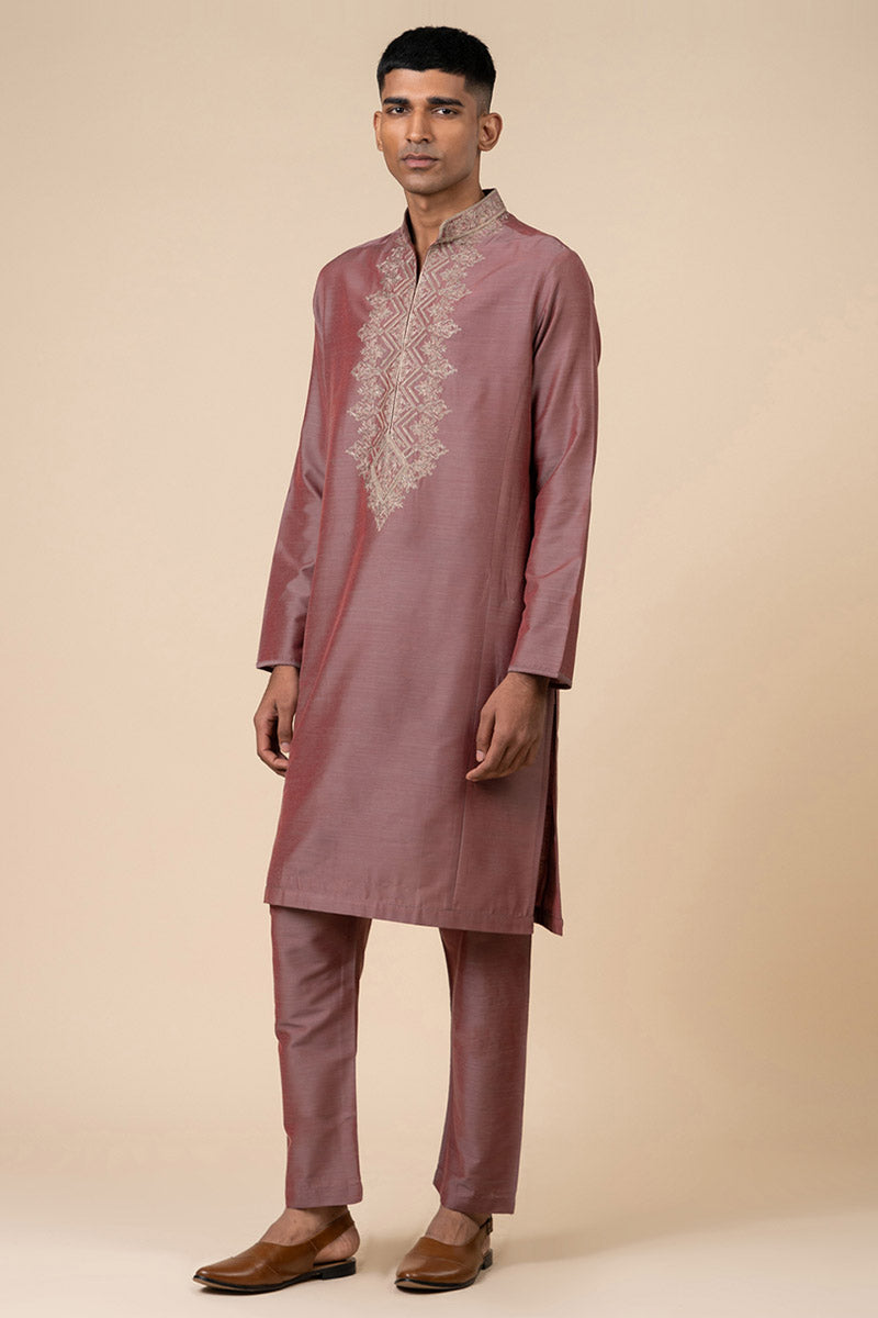 Pink Kurta Set With Elaborated Resham Work