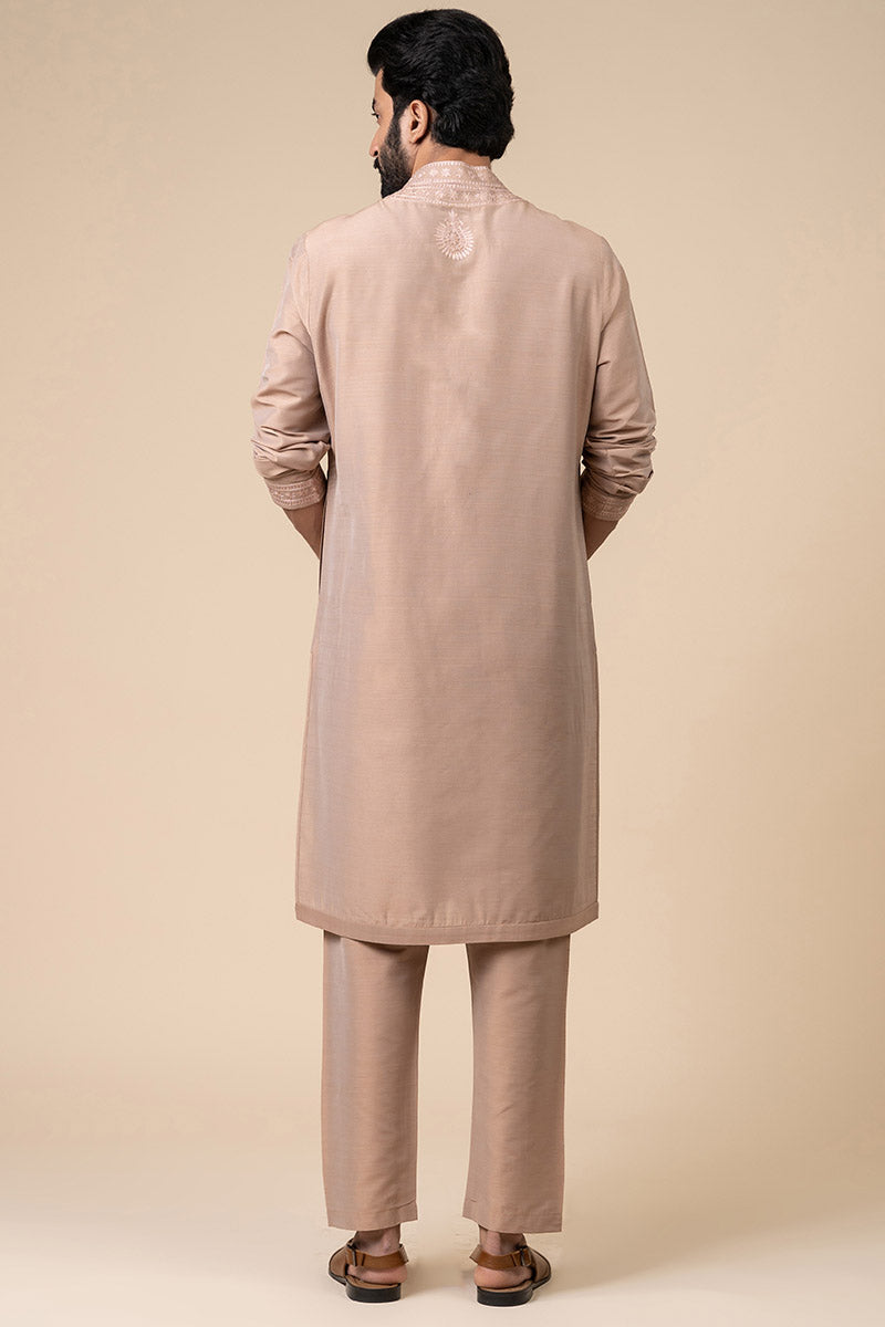 Pink Kurta Set With Embroidered Collar and Placket