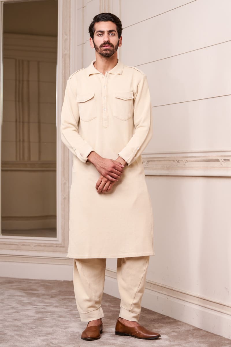 Cream Kurta Set With Kantha Stitch Detailing