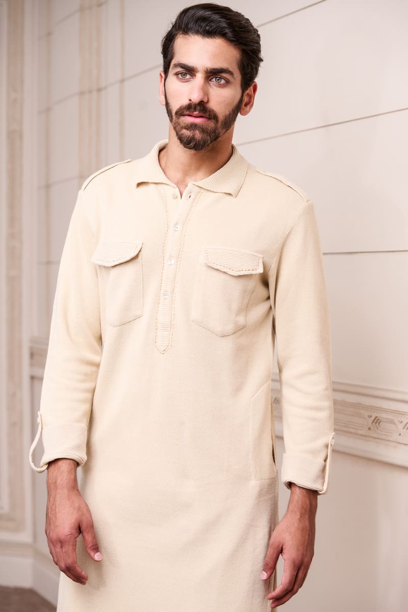 Cream Kurta Set With Kantha Stitch Detailing