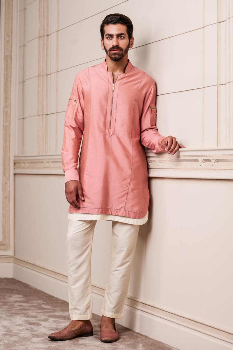 Pink Kurta Set With Jaali Detailing