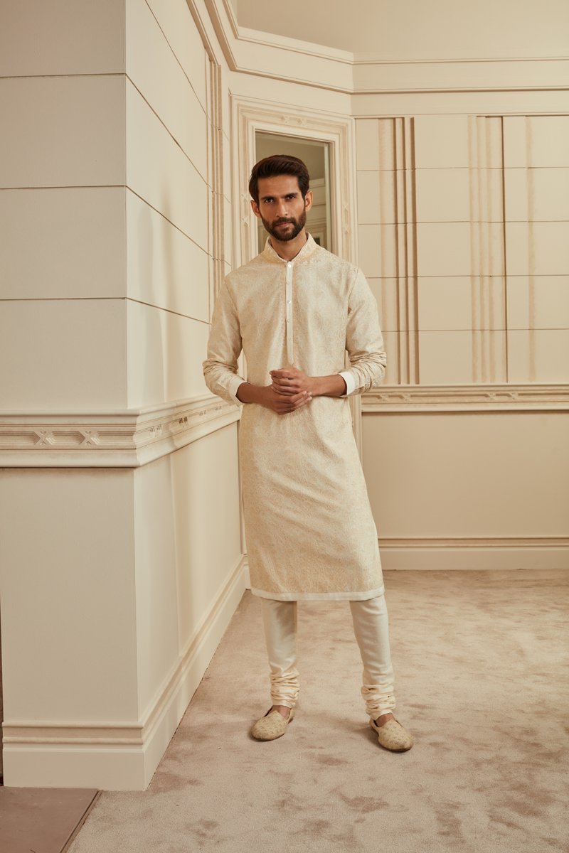 Ivory Thread Embroidered Kurta Set