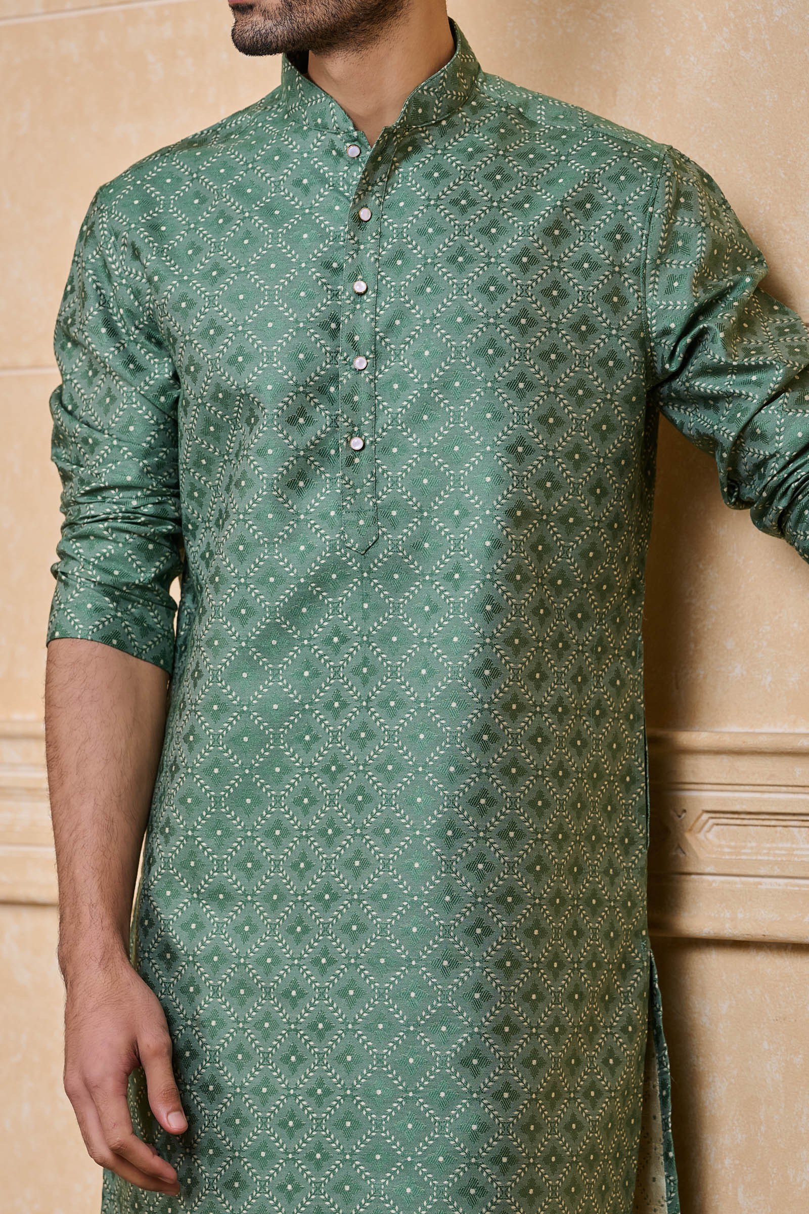 Green Jacquard Kurta Set With Top Stitch Detailing