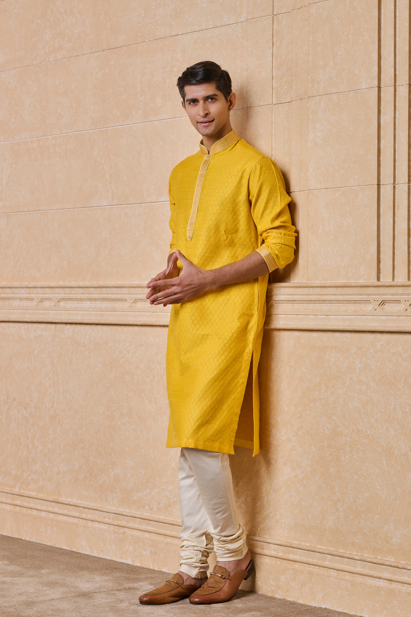 Jacquard Kurta With Texturing Detail