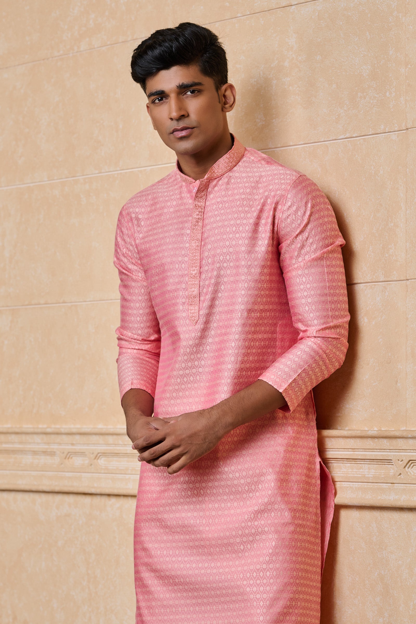 Pink Jacquard Kurta Set With Top Stitch Detailing