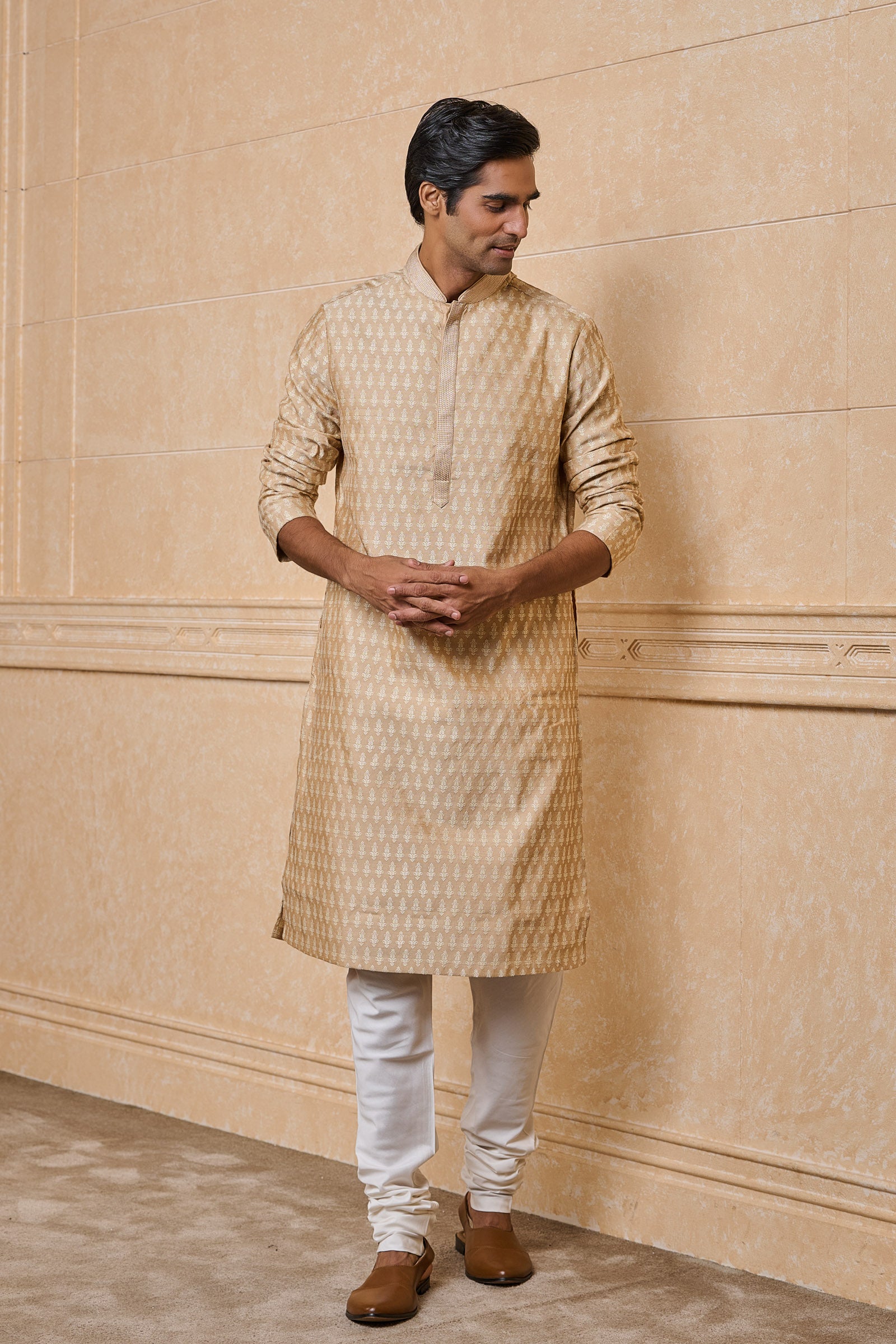 Traditional Wear For Men Buy Indian Ethnic Wear for Men At Tasva