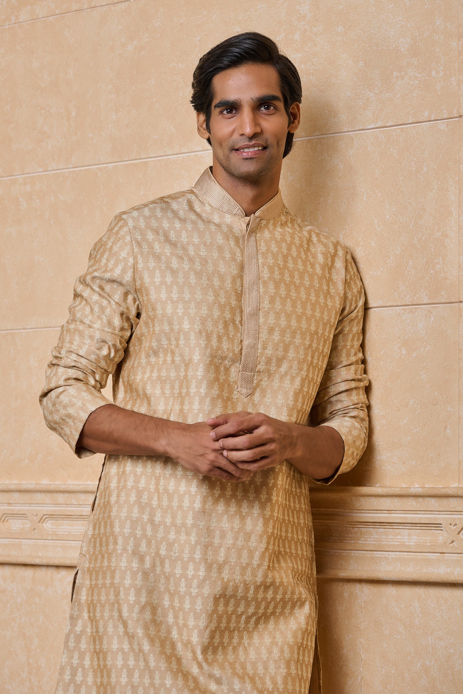 Gold Jacquard Kurta Set With Top Stitch Detailing