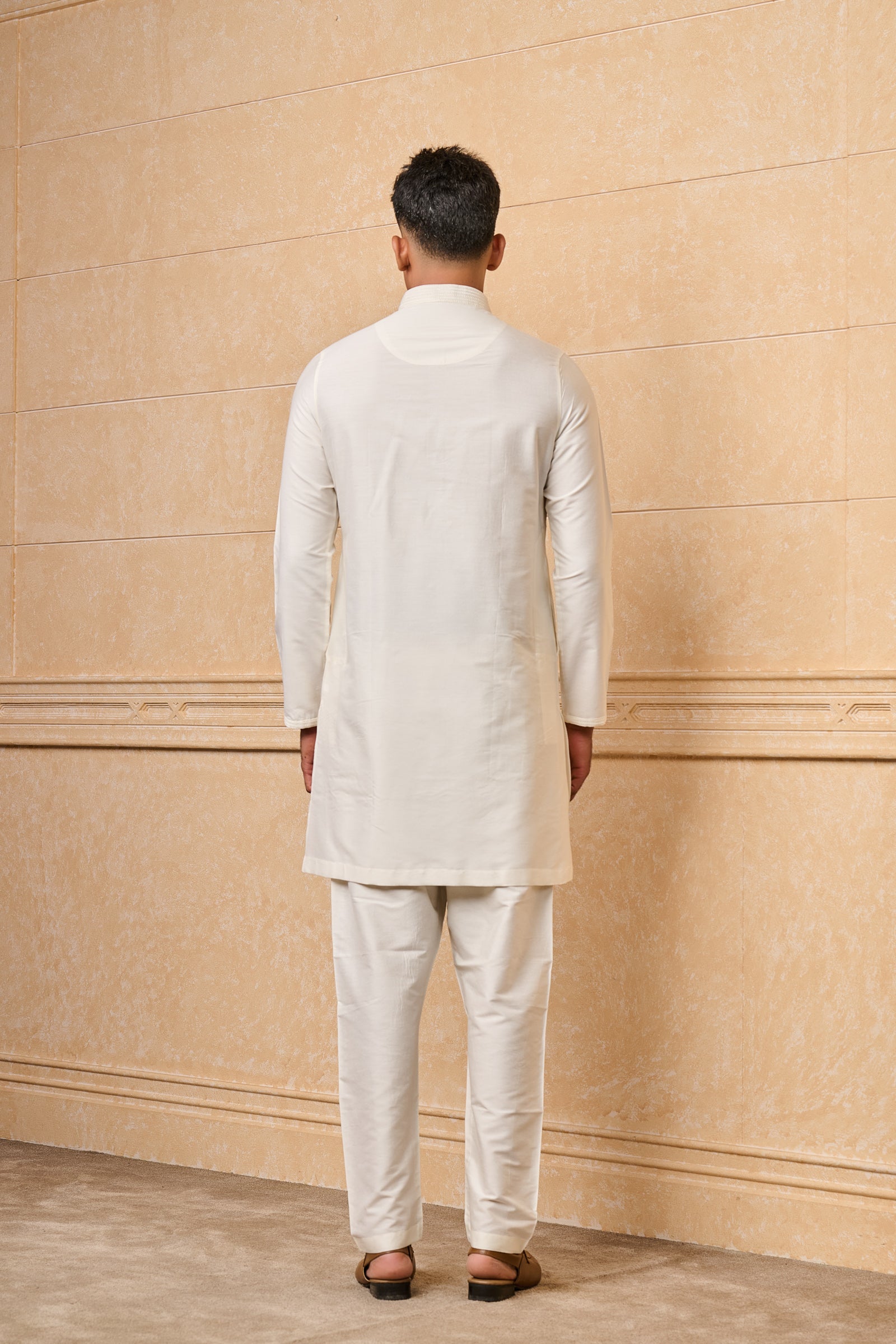 Ivory Patra Embroidered Kurta Set