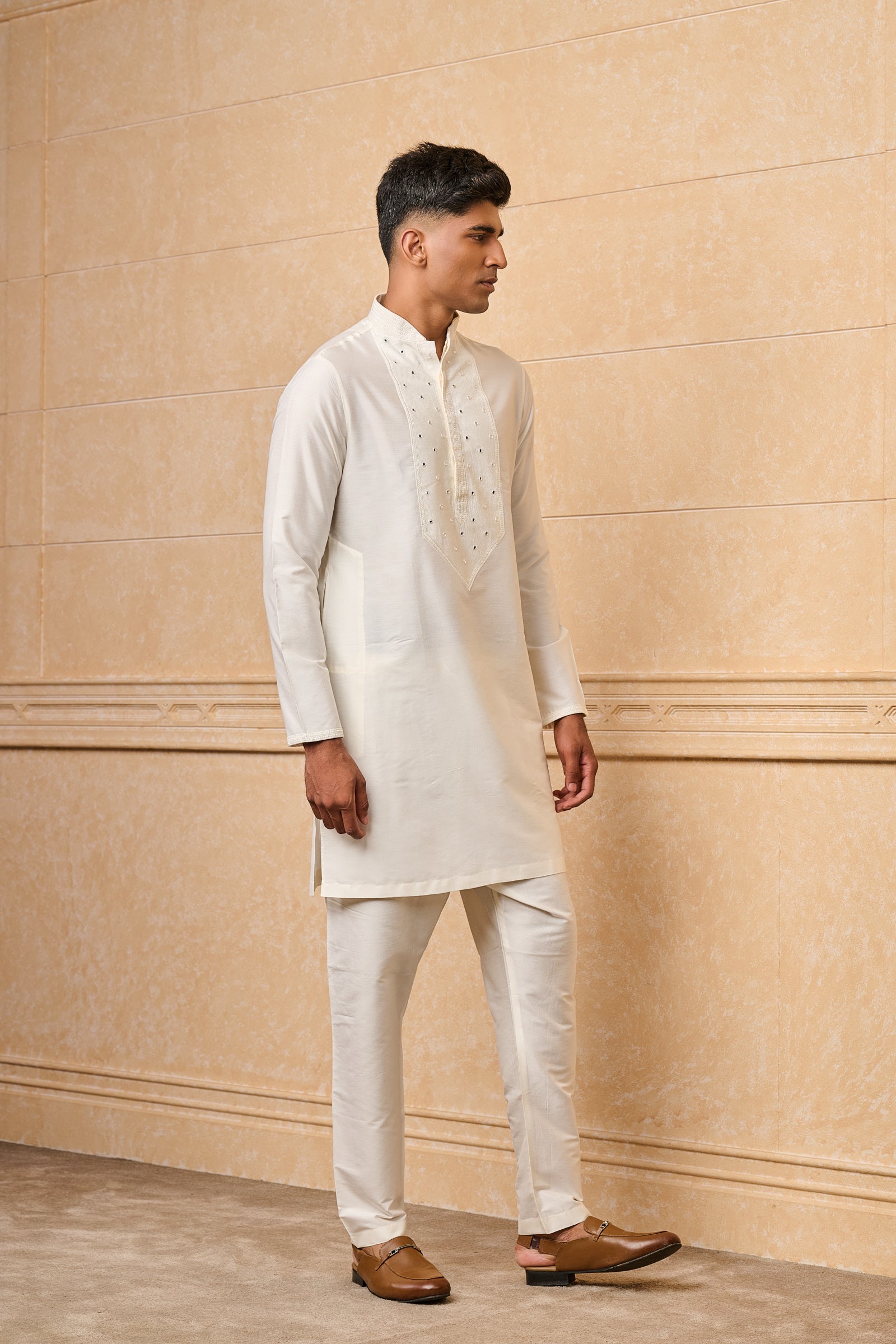 Ivory Patra Embroidered Kurta Set