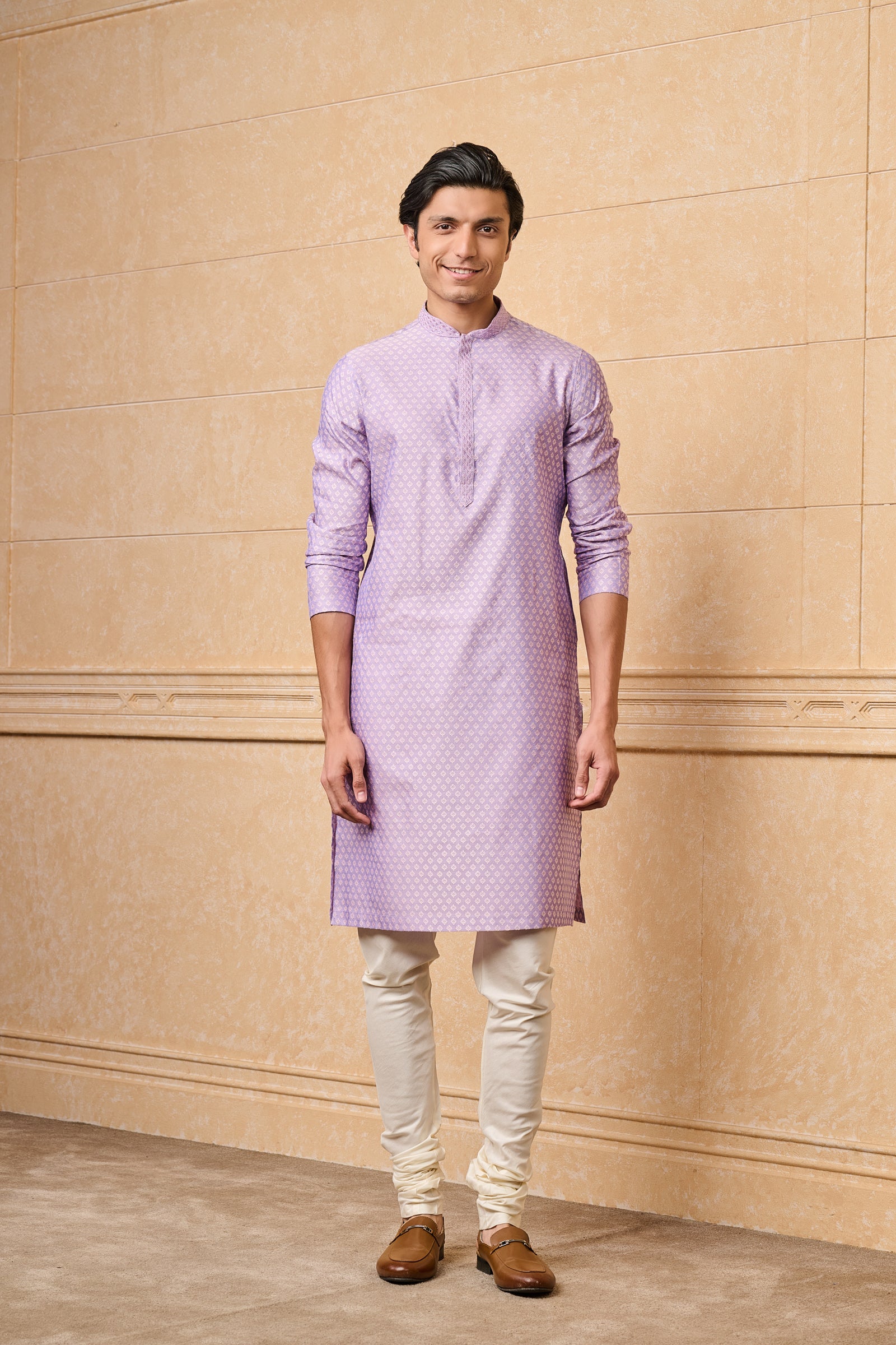 Lilac Jacquard Kurta Set With Top Stitch Detailing