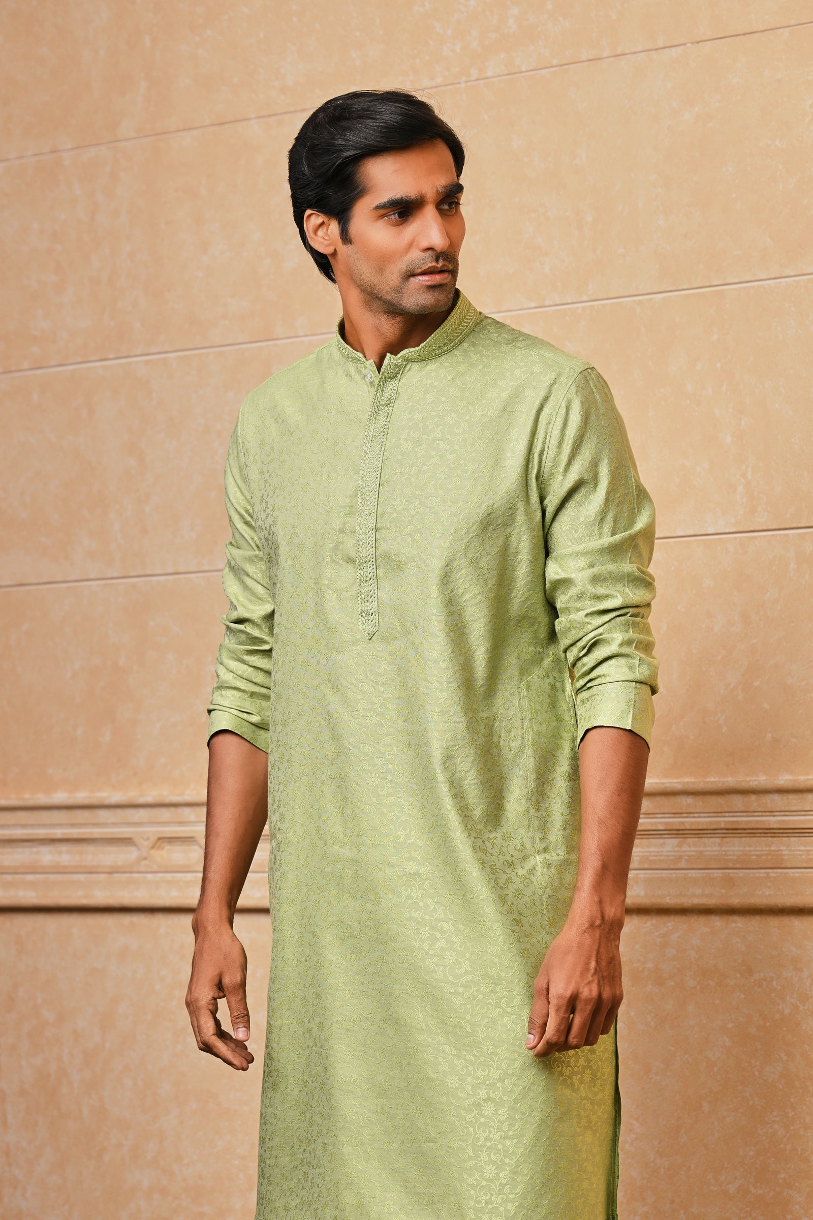 Light Green Floral Kurta Set With Top Stich Detailing