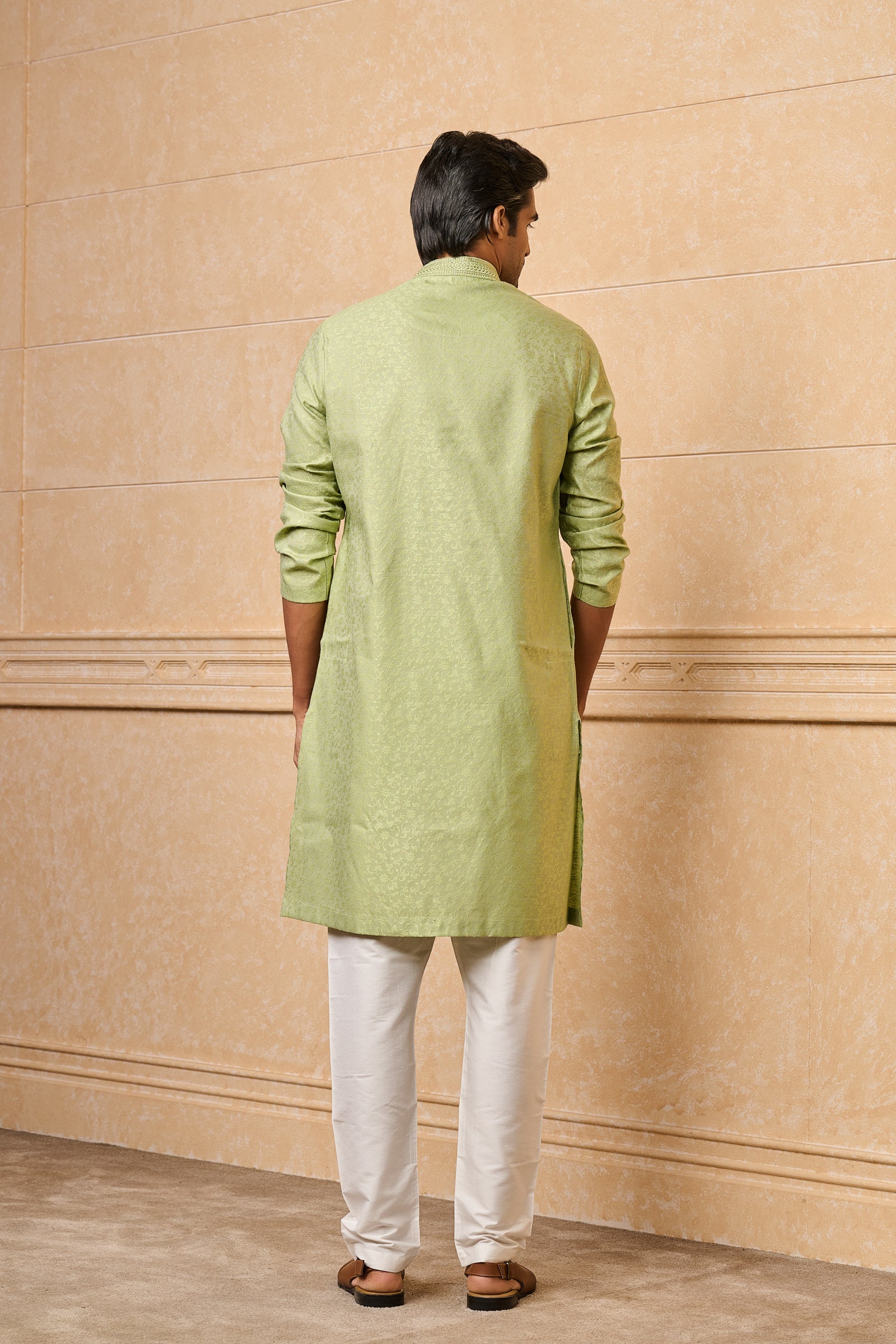 Light Green Floral Kurta Set With Top Stich Detailing