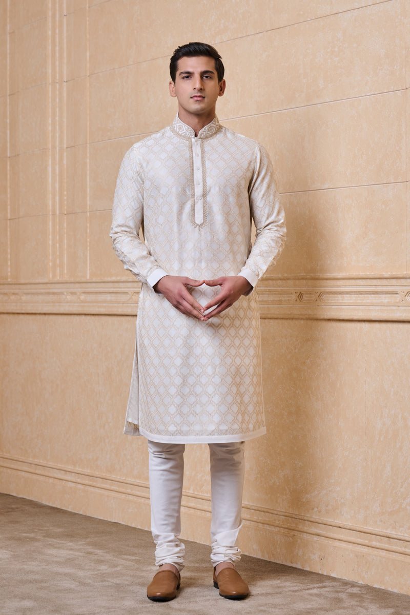 Ivory All Over Thread Embroidered Kurta Set