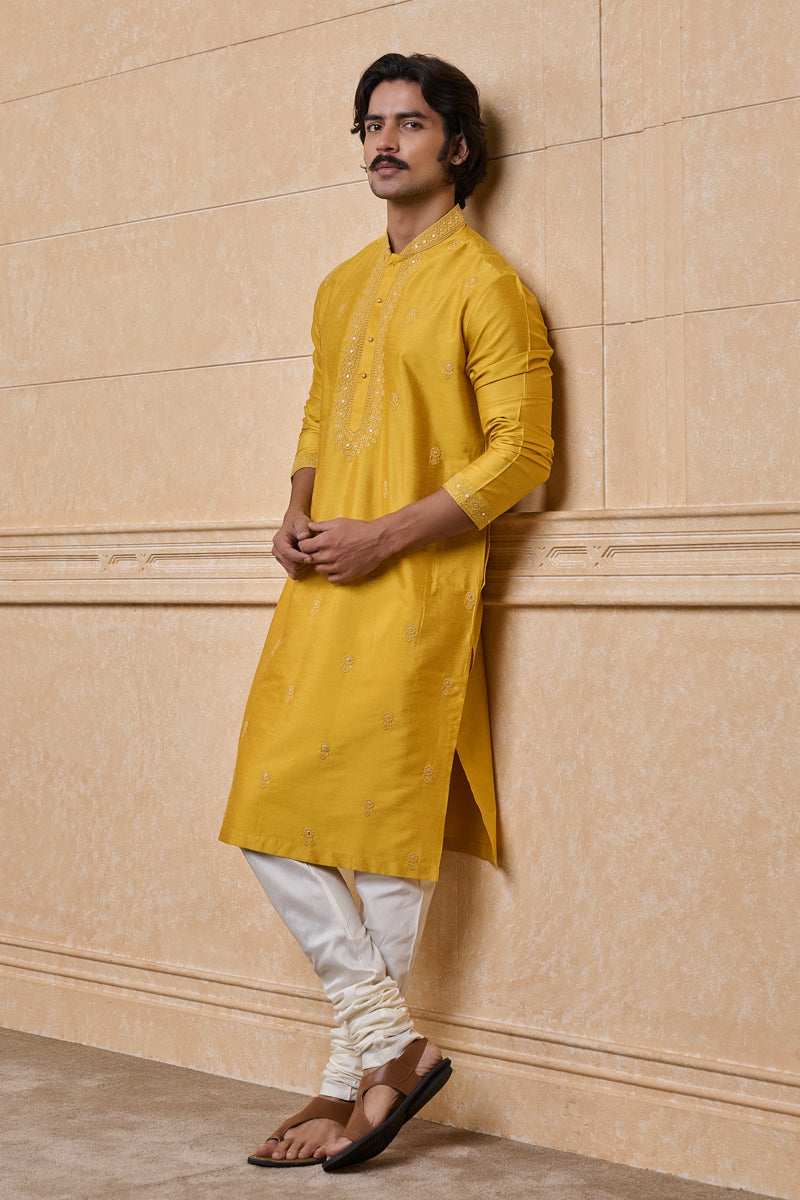 Yellow Embroidered Kurta Set With Mirror Work