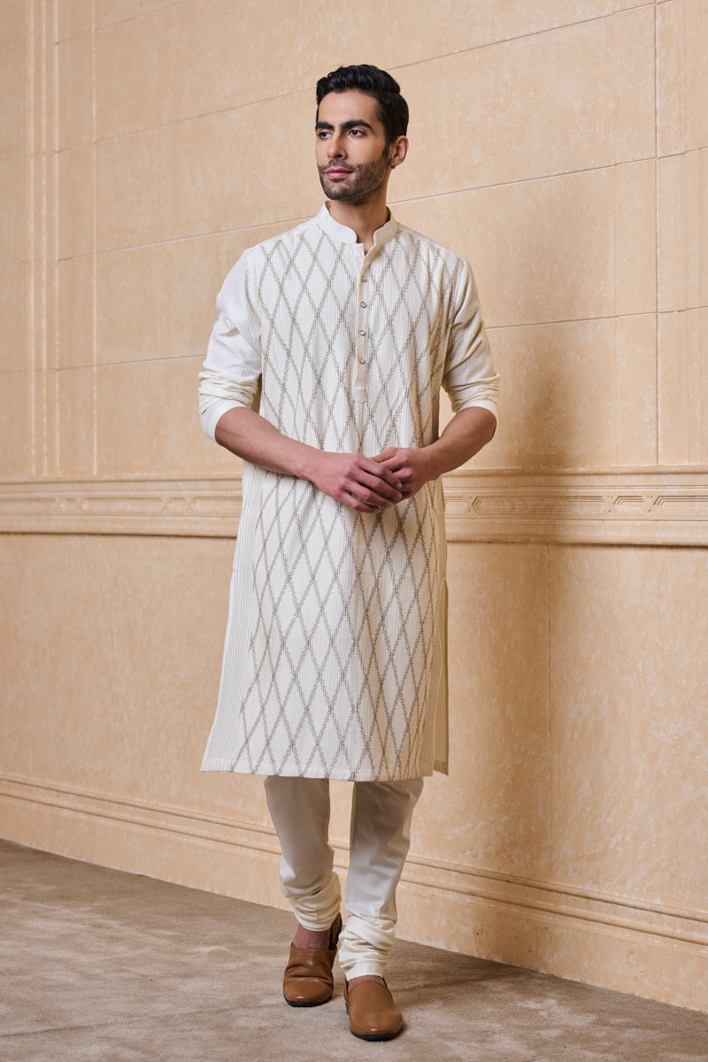 Ivory Kurta Set With Textured Detailing