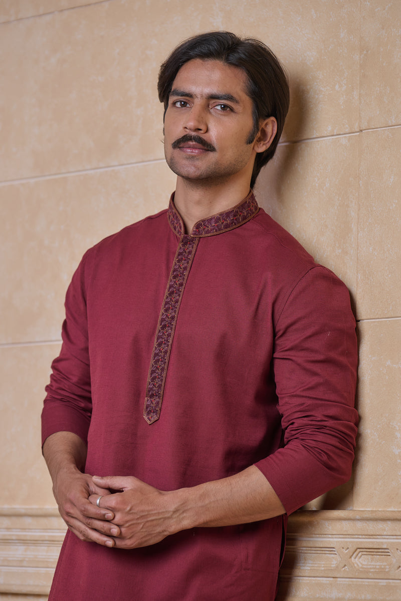 Wine Linen Blend Kurta Set With Resham Embroidery