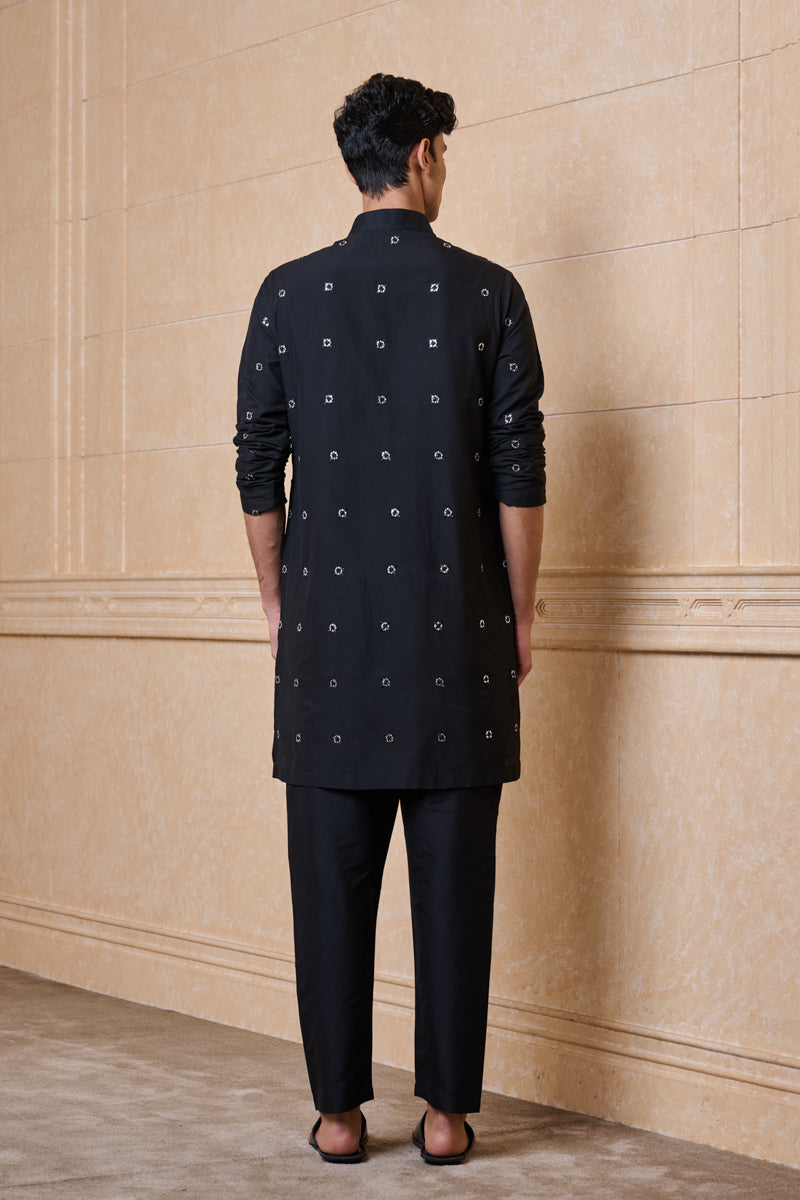 Black All Over Patra Embroidered Kurta Set