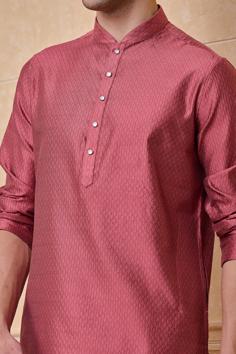 Pink Jacquard Kurta Set In Geometrical Pattern