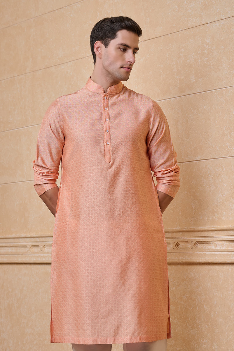 Peach Jacquard Kurta Set In Jaali Pattern