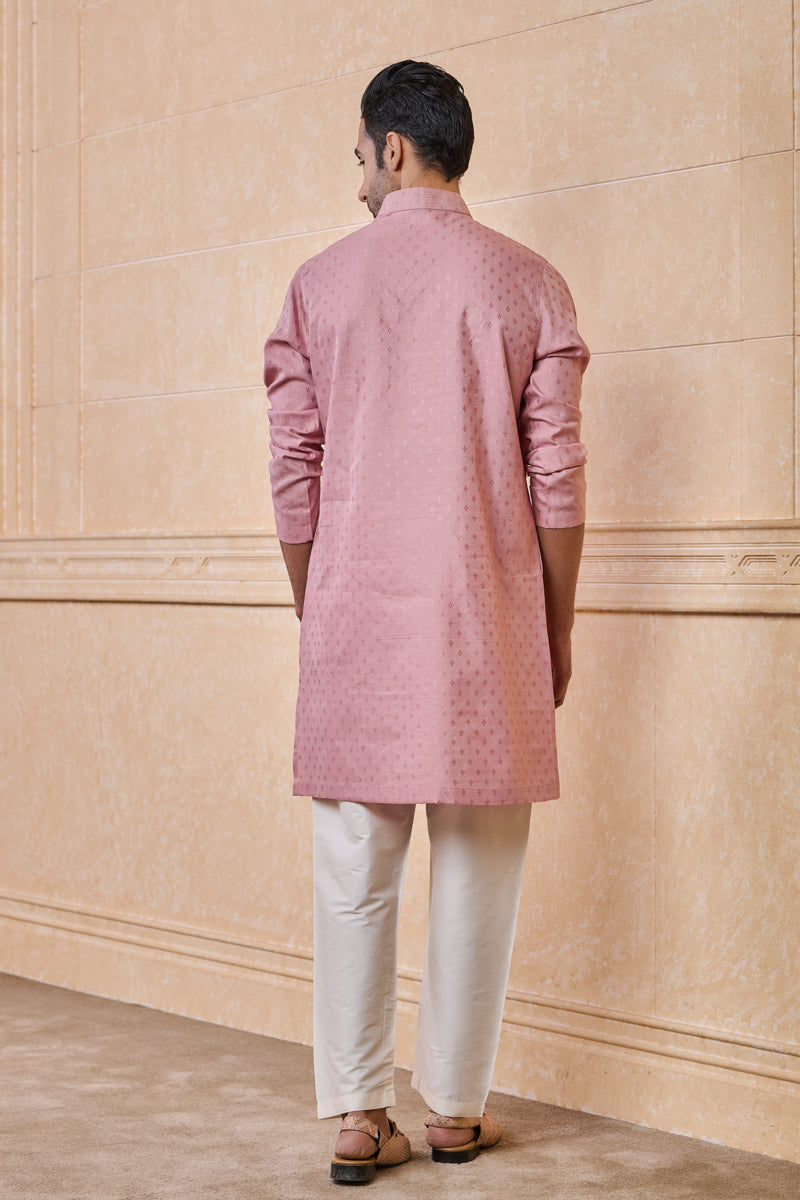 Pink Jacquard Kurta Set With Texture Detailing