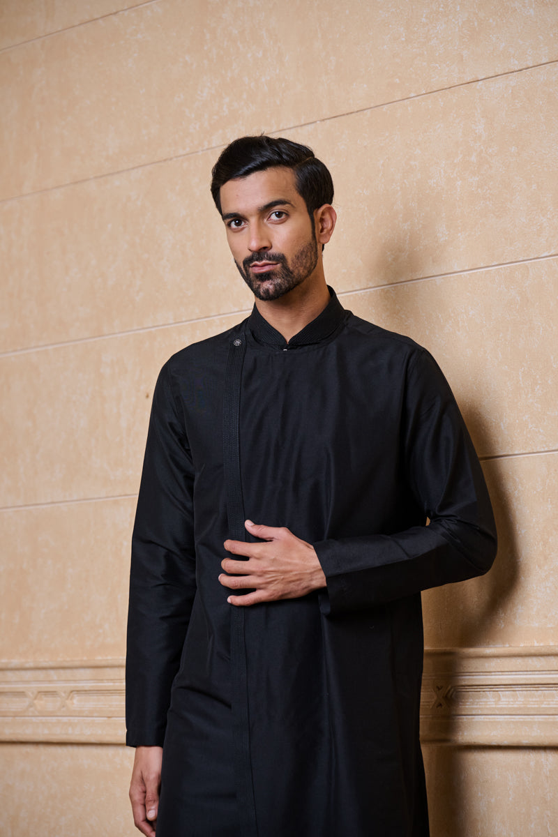 Black Single Kurta With Overlapped Placket