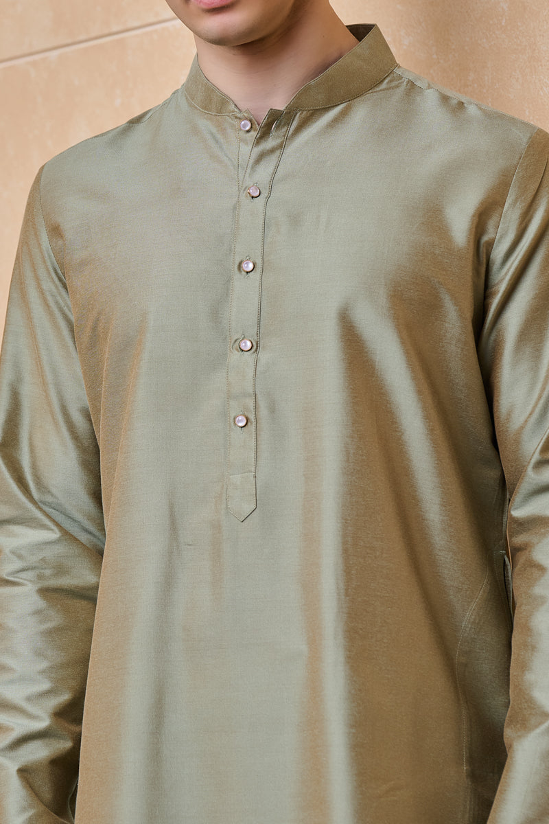 Green Zero Point Collar Kurta