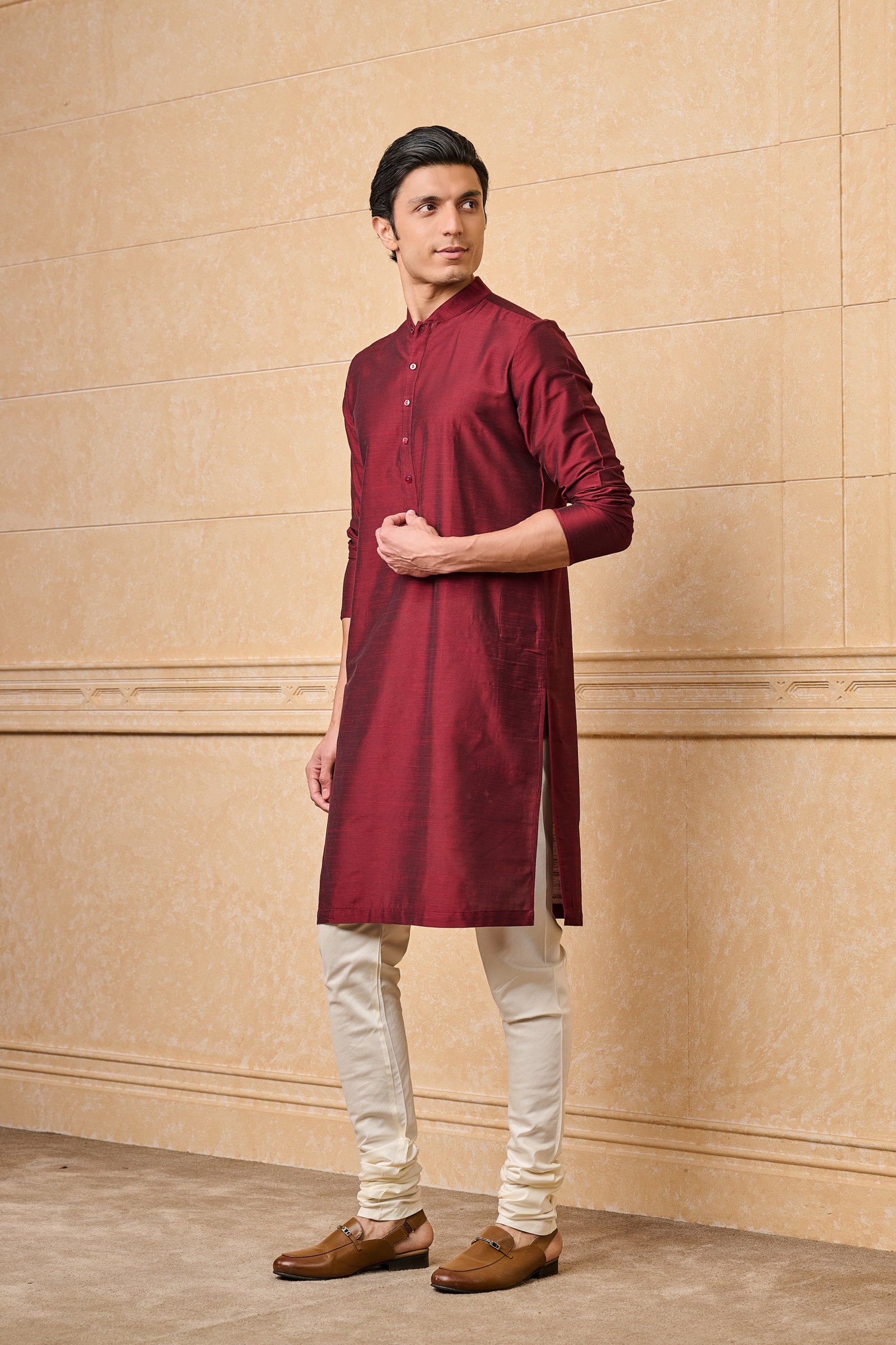 Wine Zero Point Collar Kurta