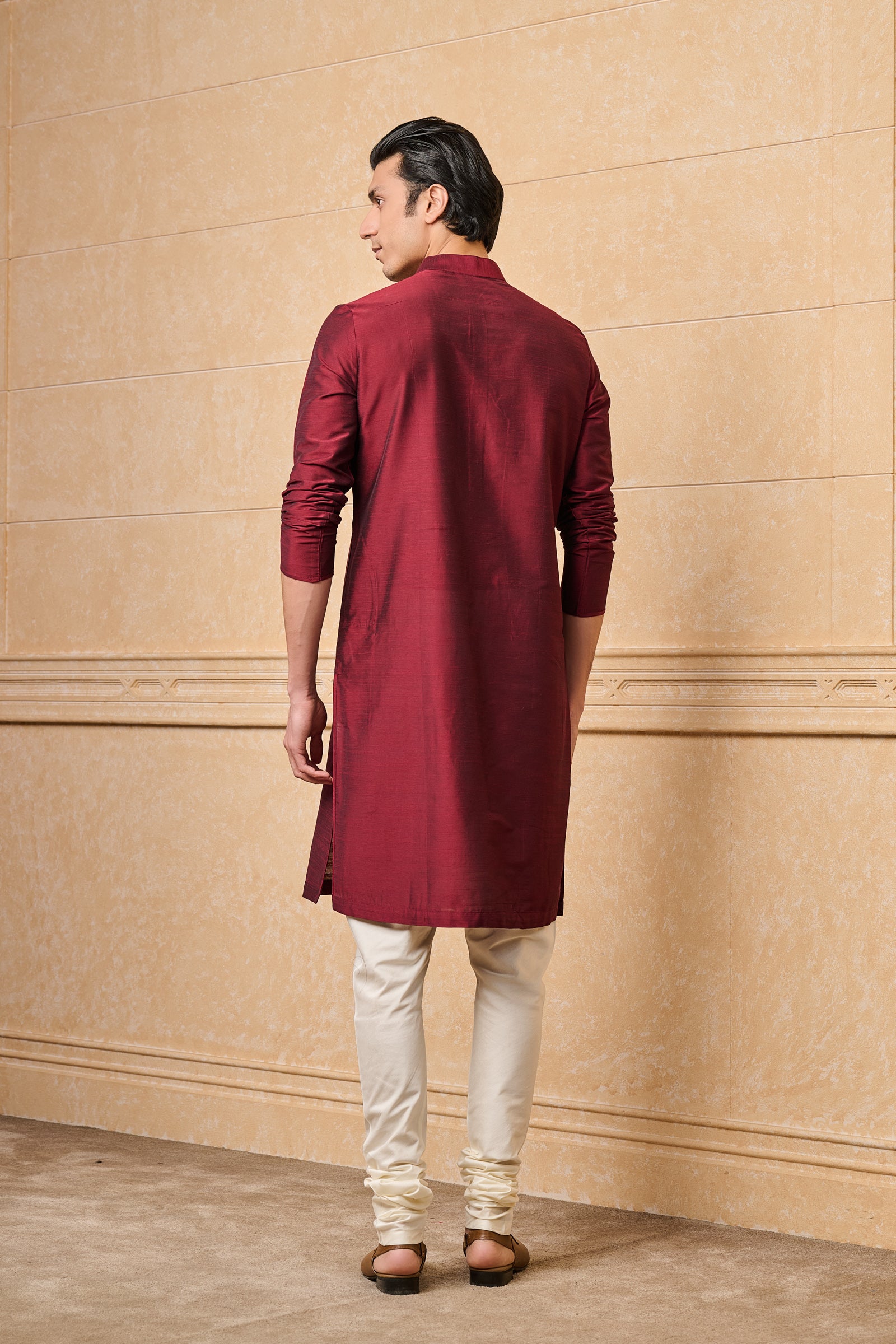 Wine Zero Point Collar Kurta