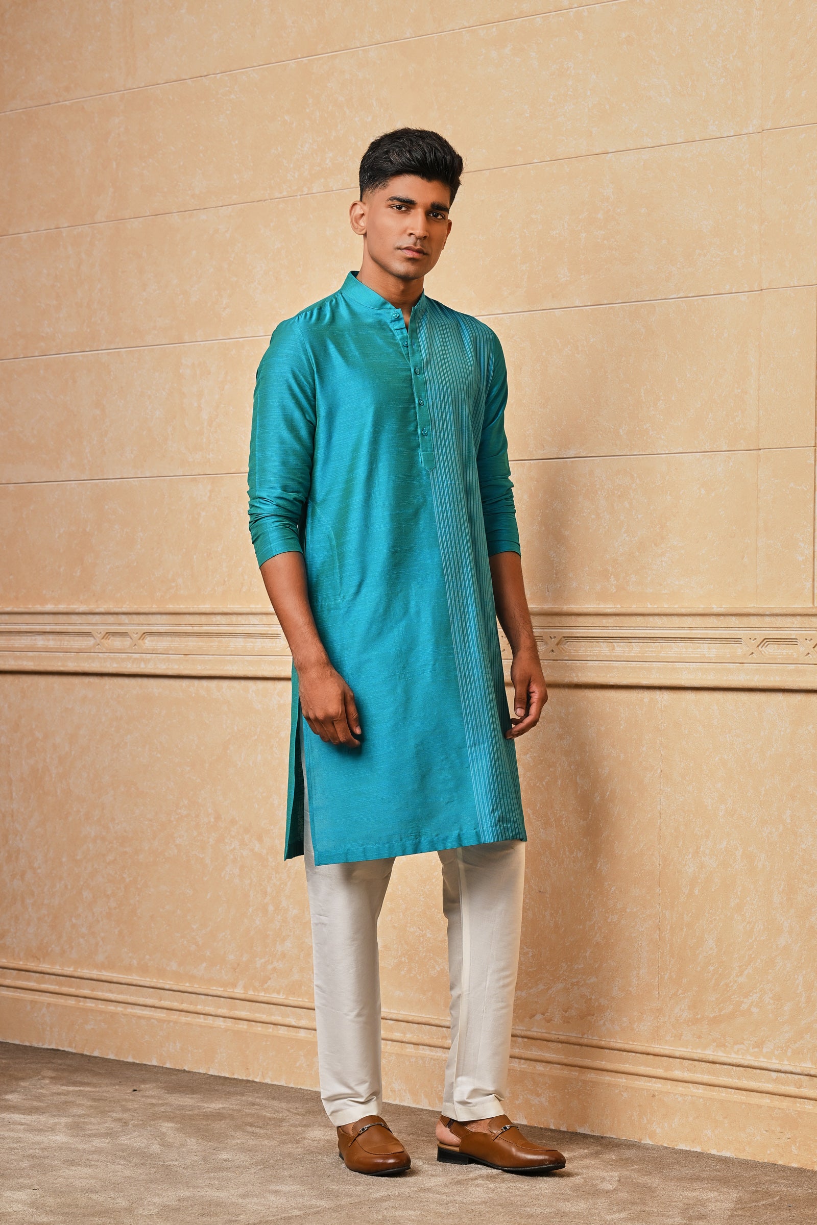 Blue Zero Point Collar Kurta