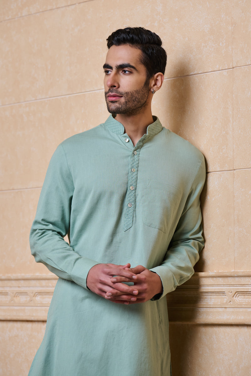 Light Green Single Kurta With Textured Collar