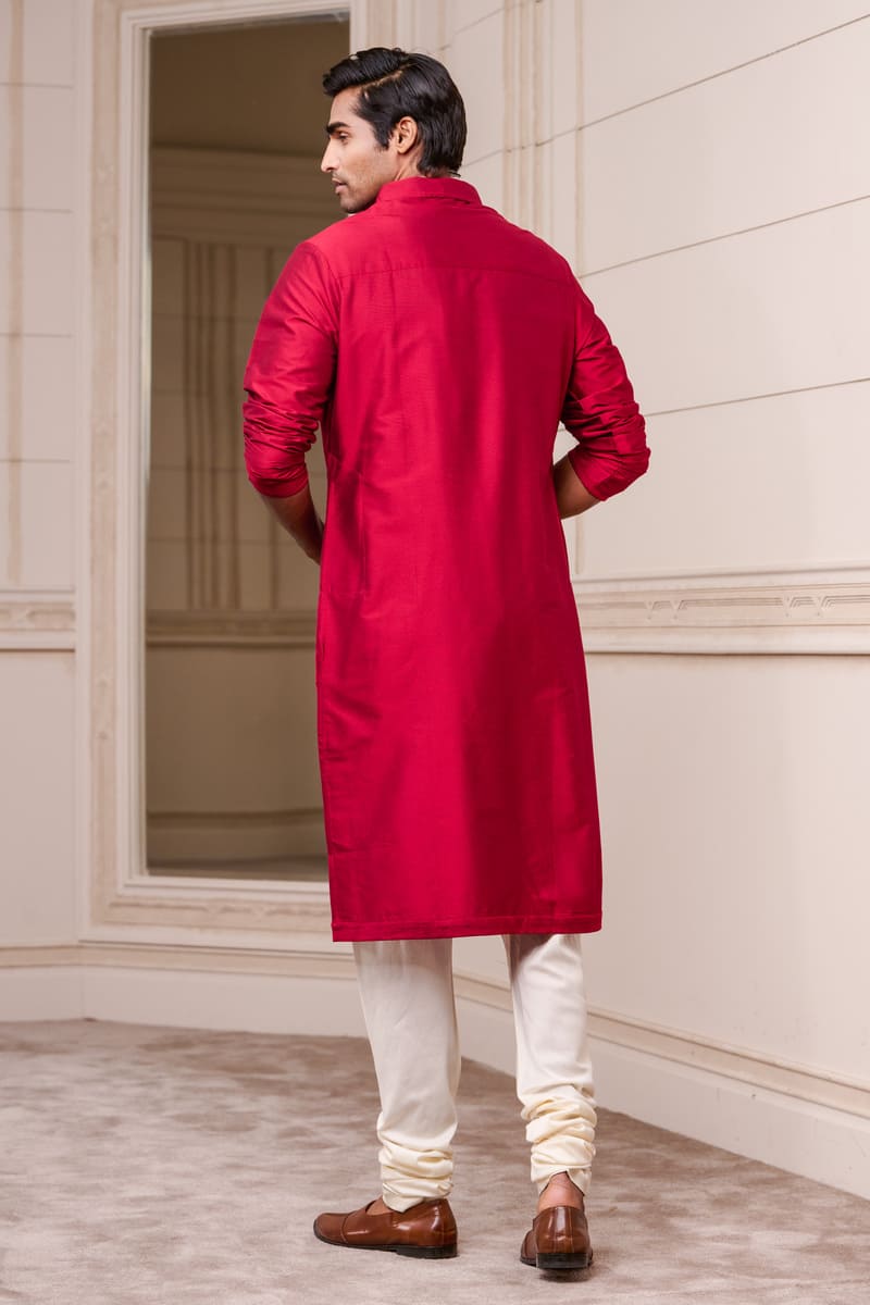 Red Kurta With Collar And Pocket Detailing