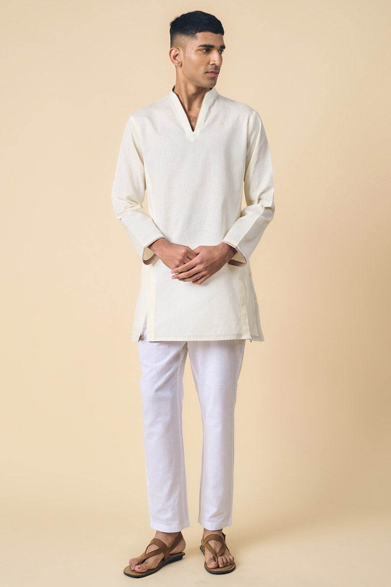 Ivory Kurta With Contrast Detailing