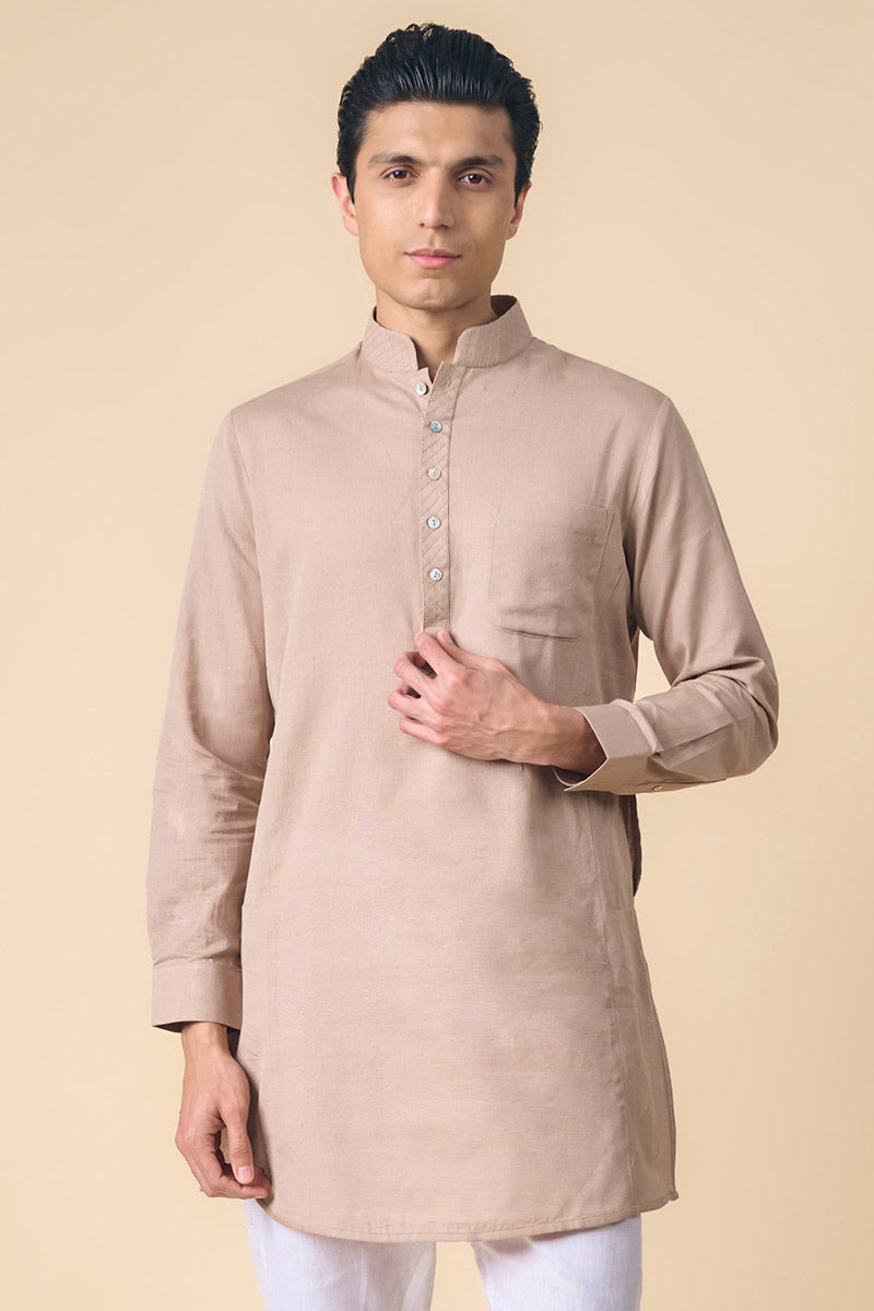 Beige Kurta With Textured Collar