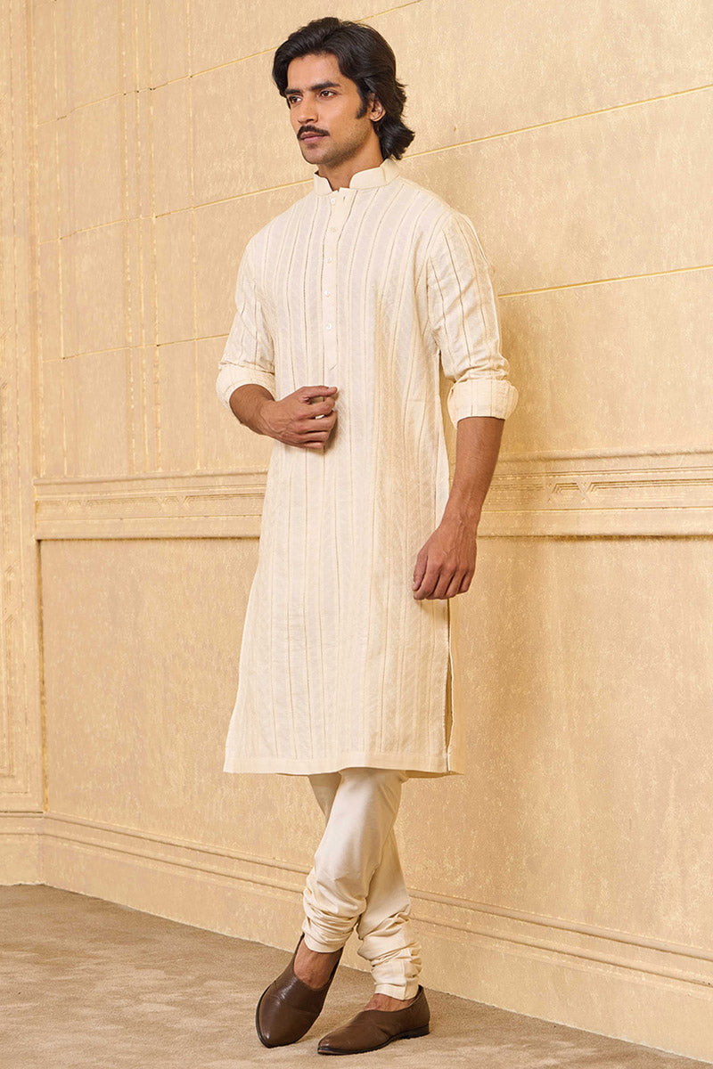 Ivory Kurta Set With All Over Jaali Detailing