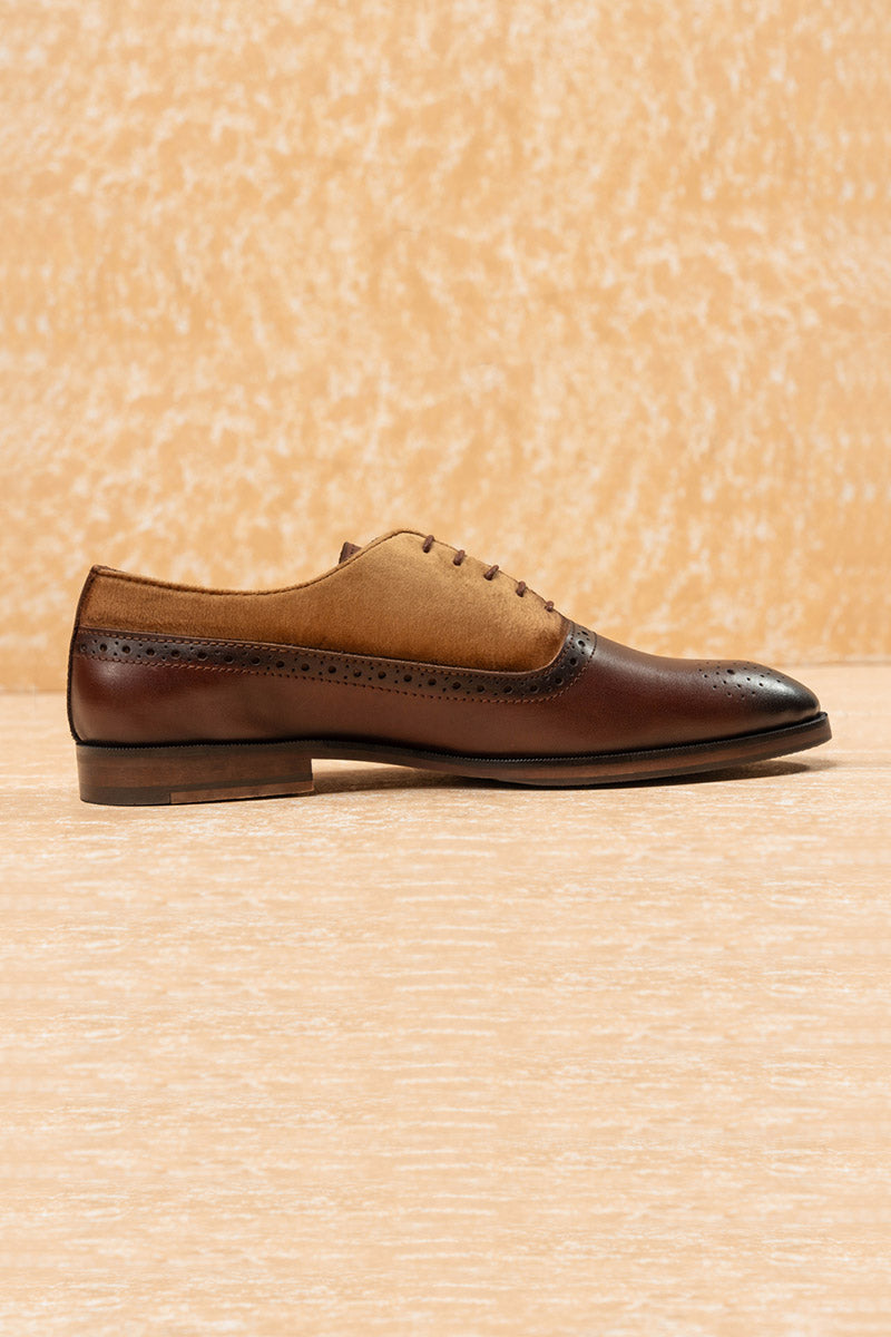 Tan Classic Lace Up Brogue