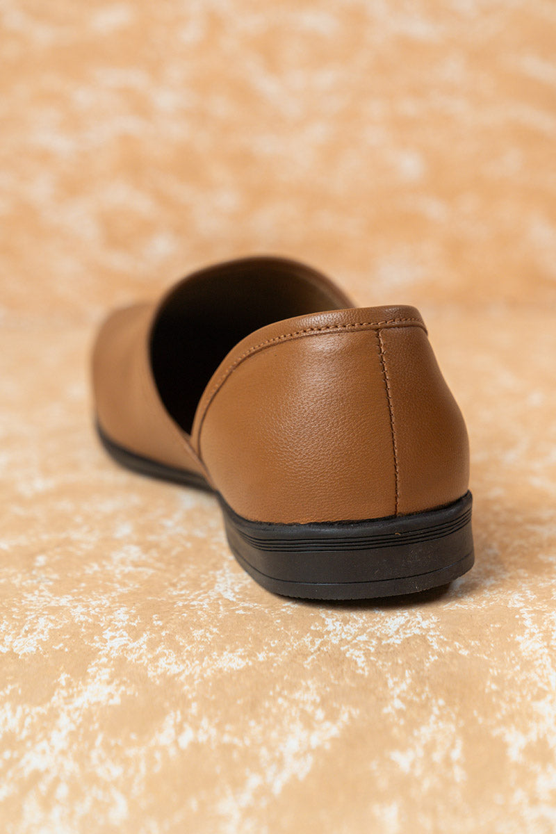 Tan Classic Leather Mojaris