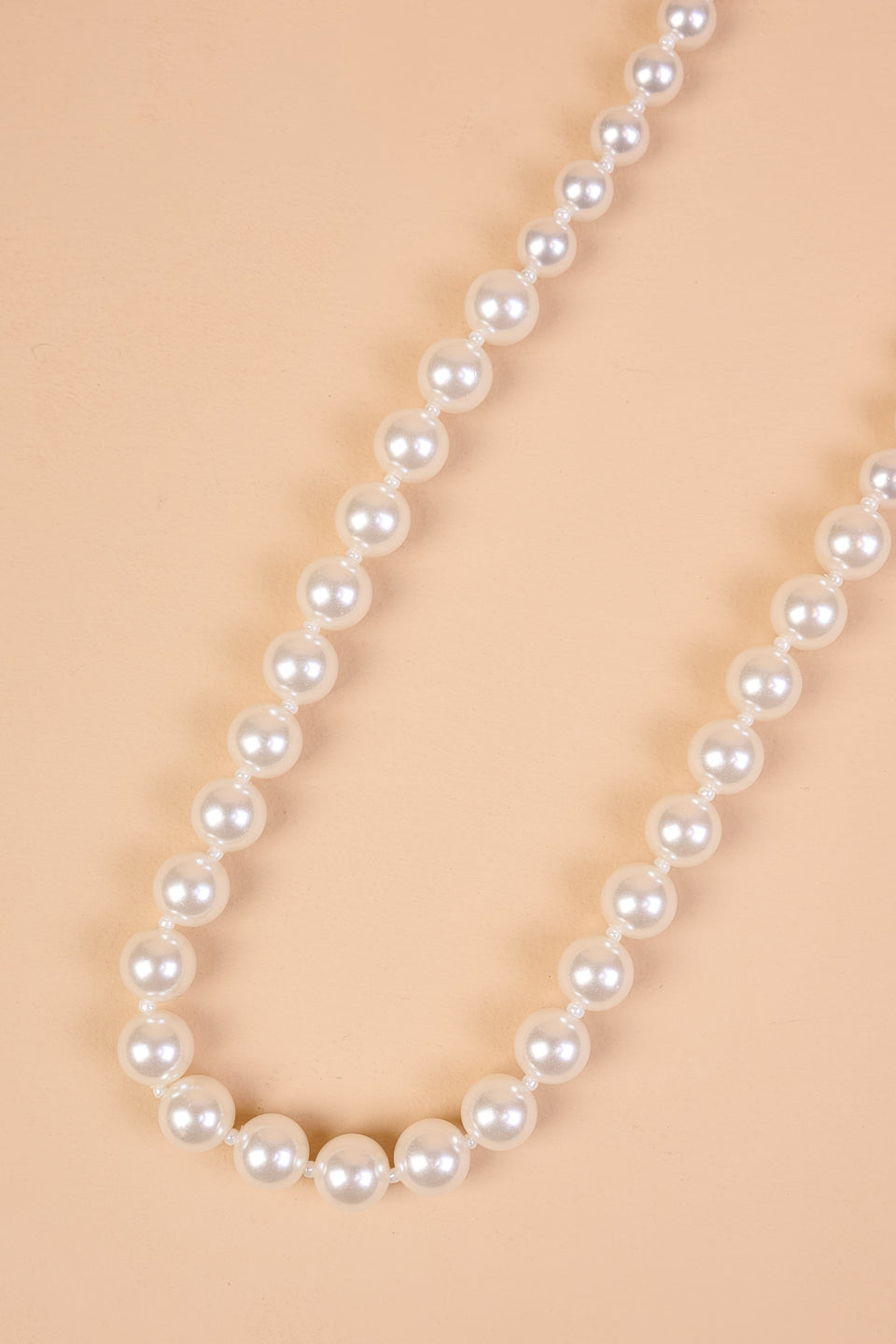 White Single Layered Pearl Mala