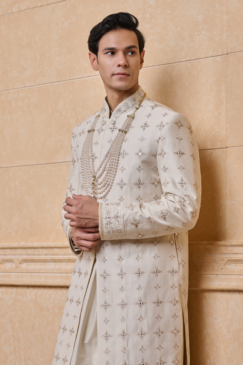 Ivory Sherwani Highlighted With Zardosi Work