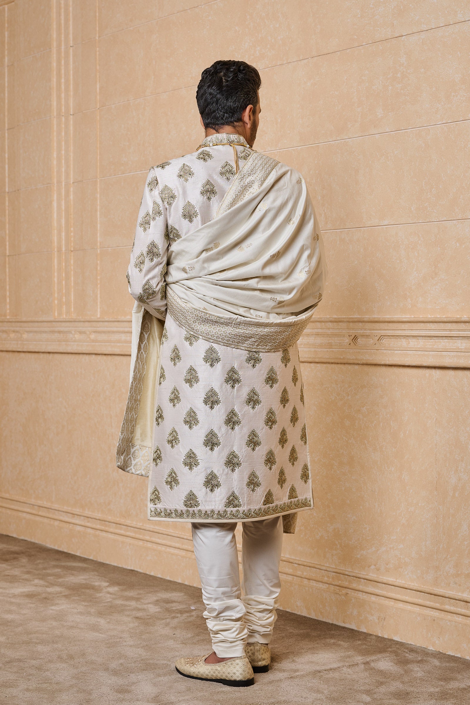 Ivory All Over Zari Butta Embroidered Sherwani