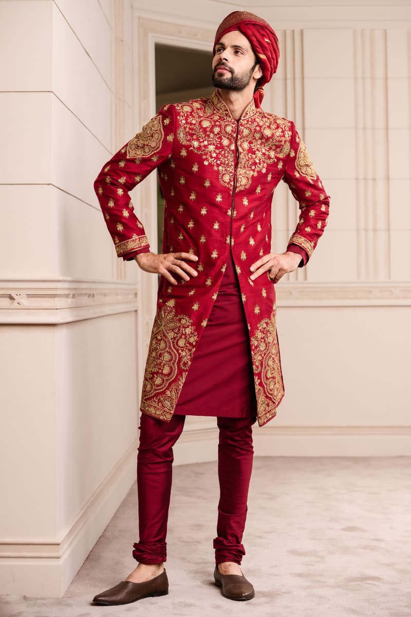 Maroon Dori And Zardozi Embroidered Sherwani