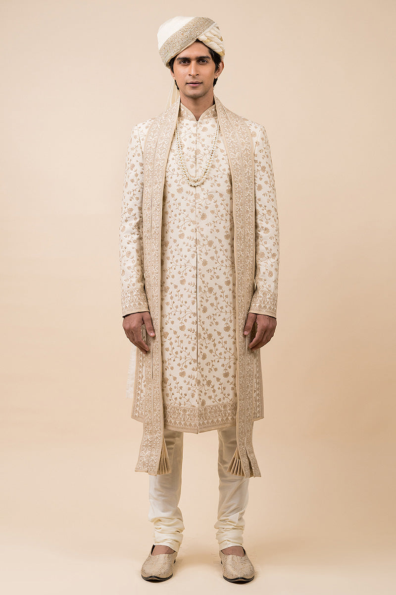 Ivory Intricate Aari Embroidered Sherwani