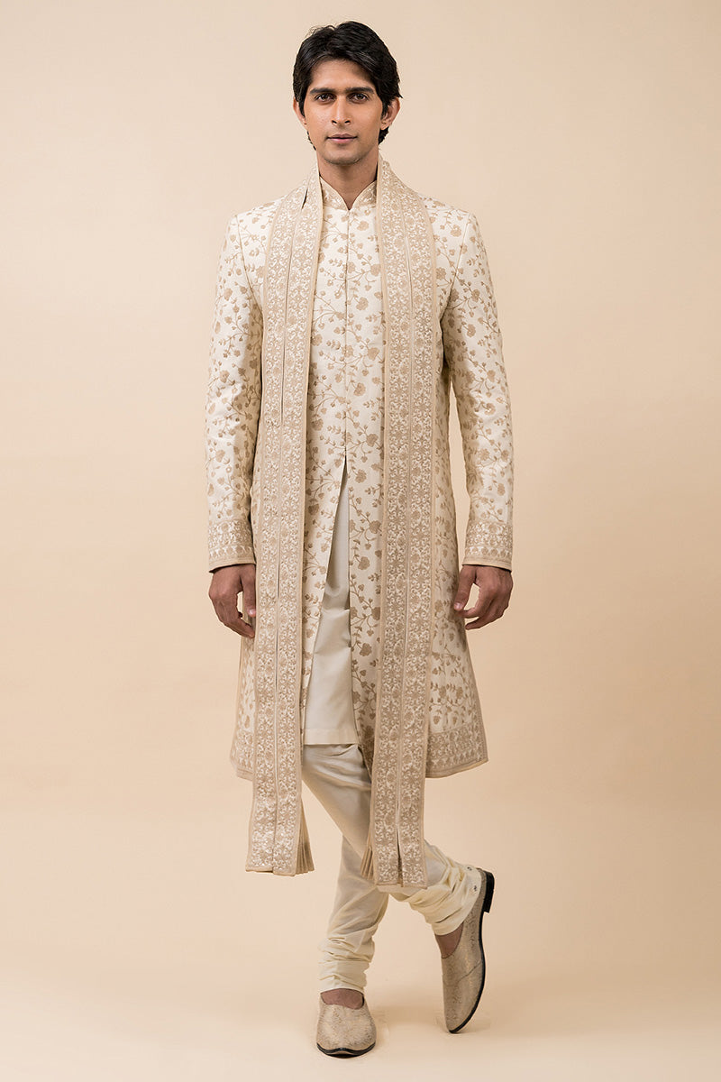 Ivory Intricate Aari Embroidered Sherwani